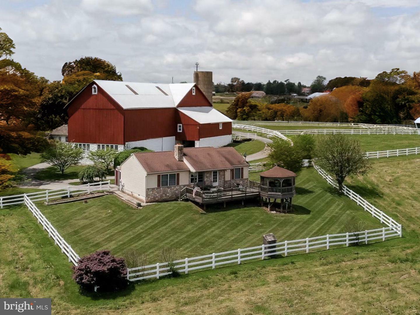 Property Photo:  330 School Road  PA 19352 