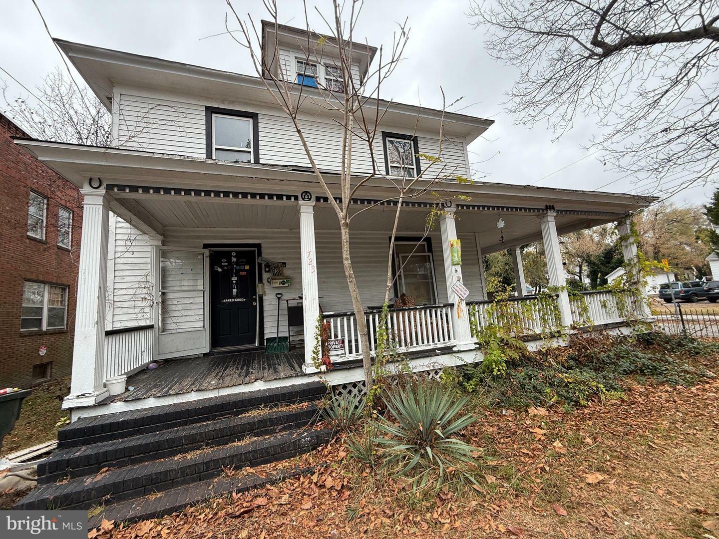 Property Photo:  723 E Church Street  MD 21804 