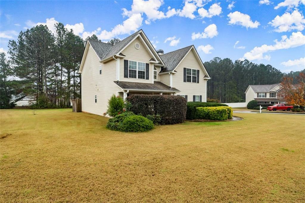 Property Photo:  902 Callee Drive  GA 30052 