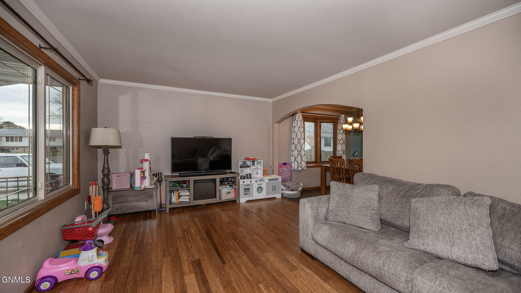 Property Photo:  1570 E Omaha Drive  ND 58504 