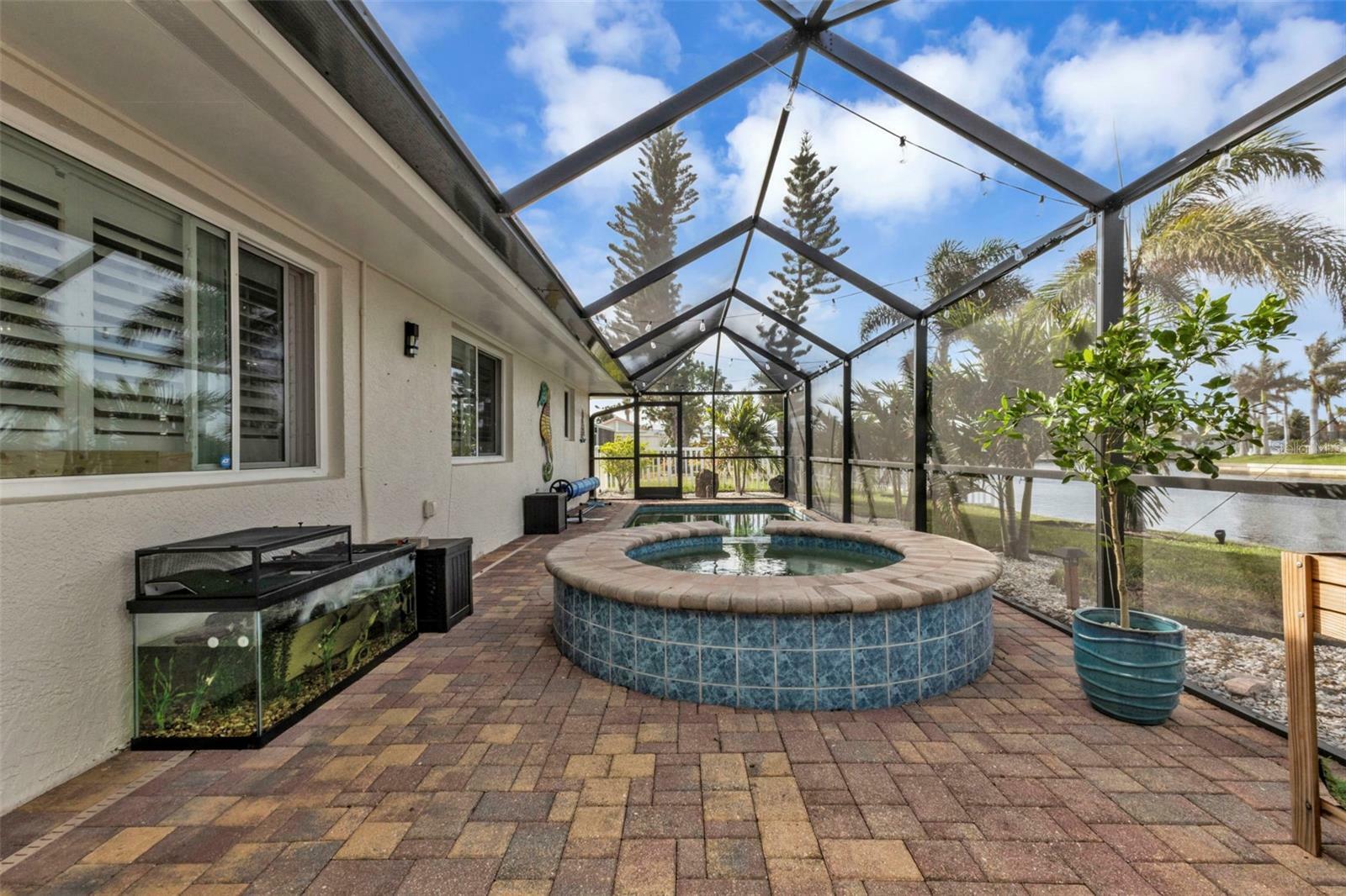 Property Photo:  1610 Montia Court  FL 33950 