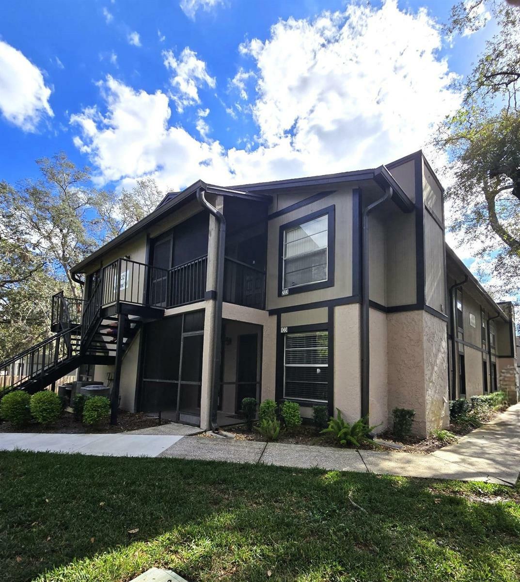 Property Photo:  4032 Tumble Wood Trail 103  FL 33613 