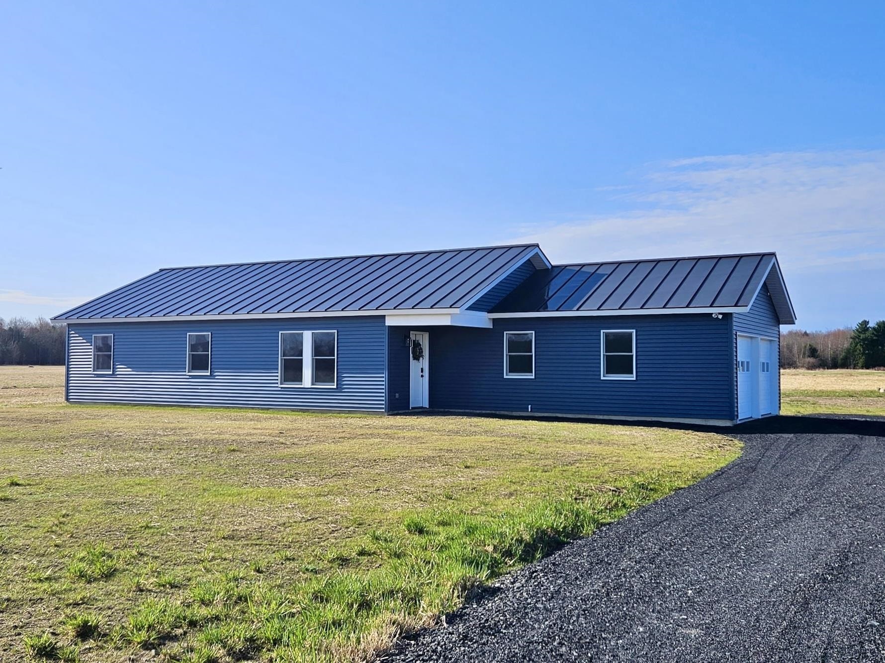 Property Photo: 585 New Road VT 05463