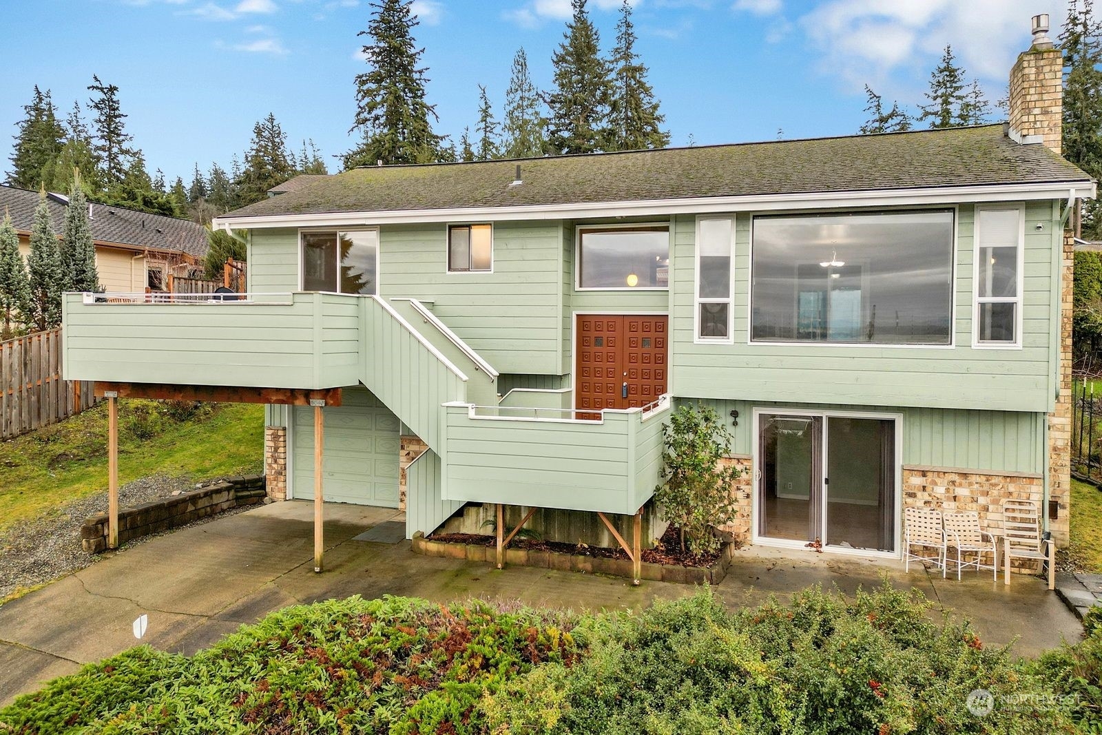 Property Photo: 230 Terrace Place WA 98225