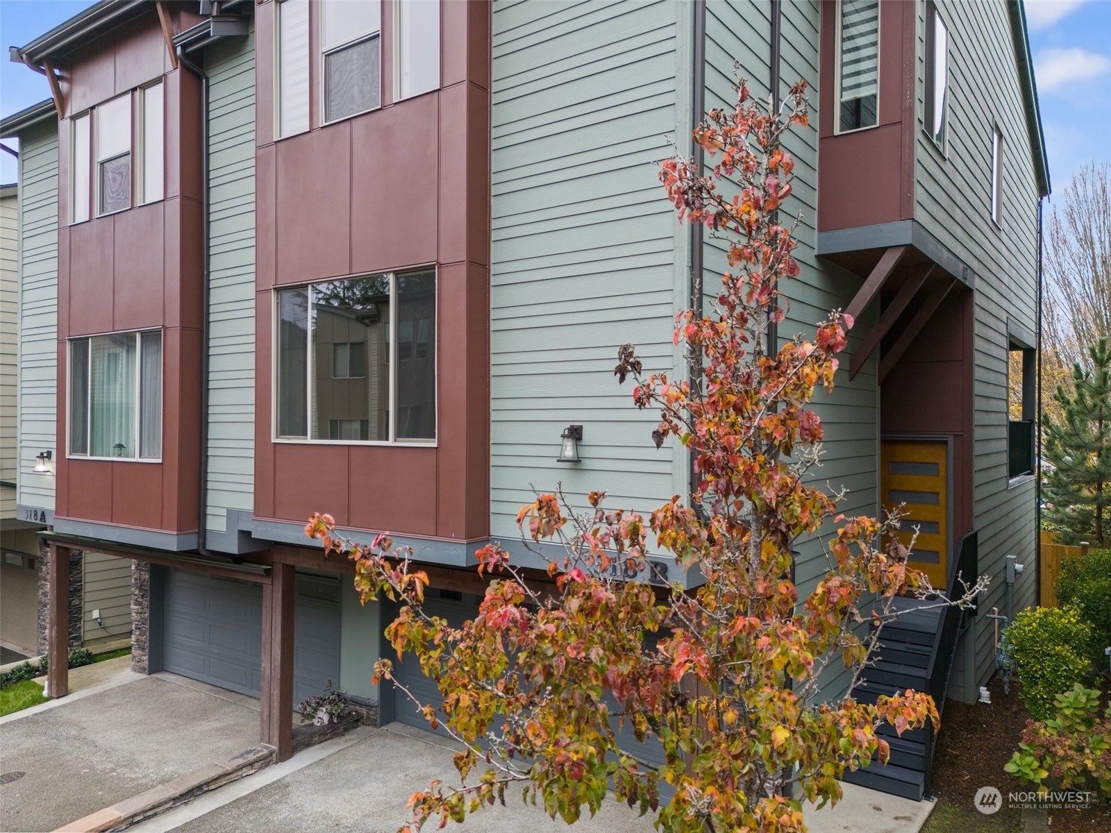 Property Photo:  318 S 47th Street B  WA 98055 