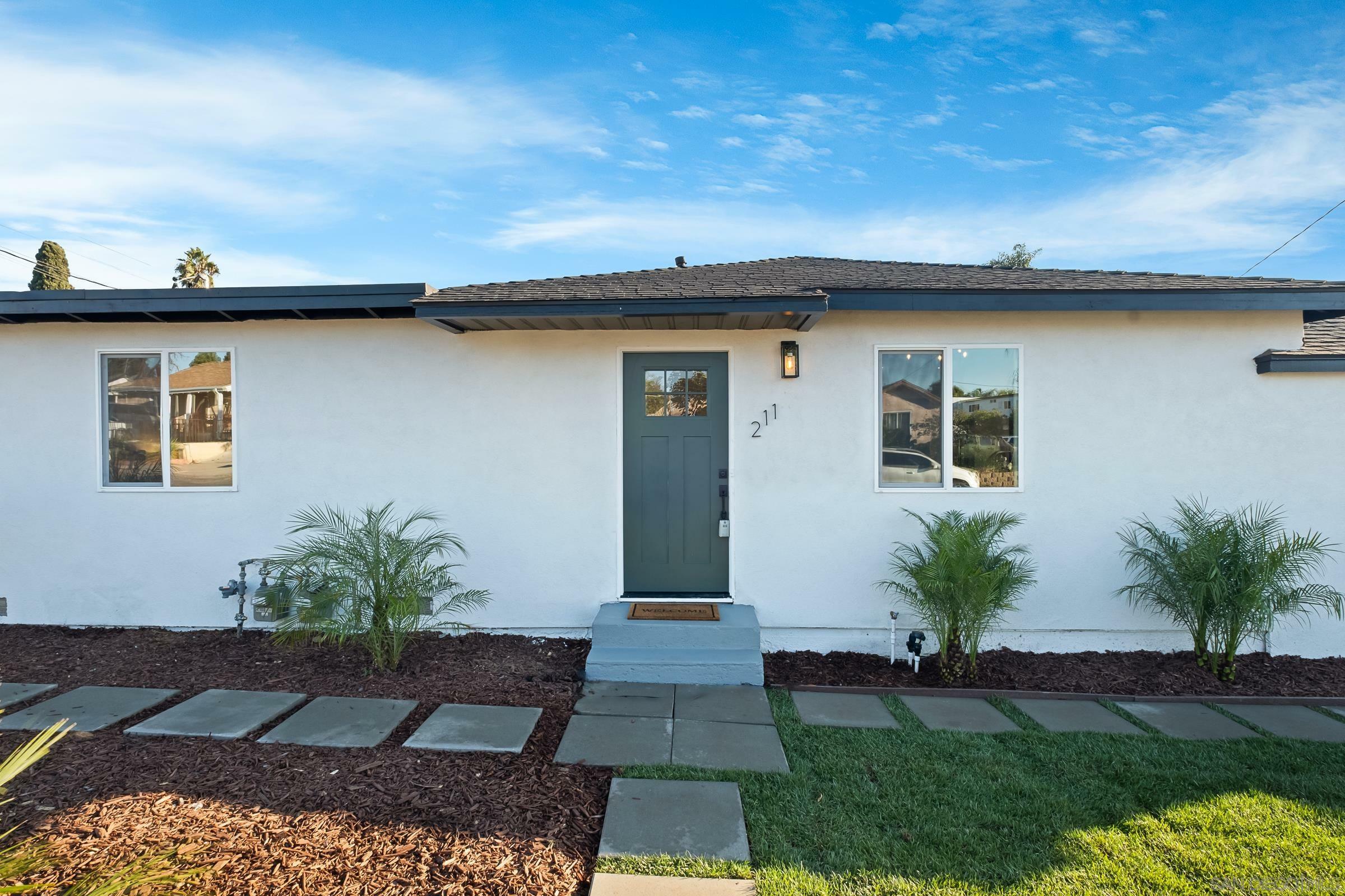 211 E California Ave  Vista CA 92084 photo