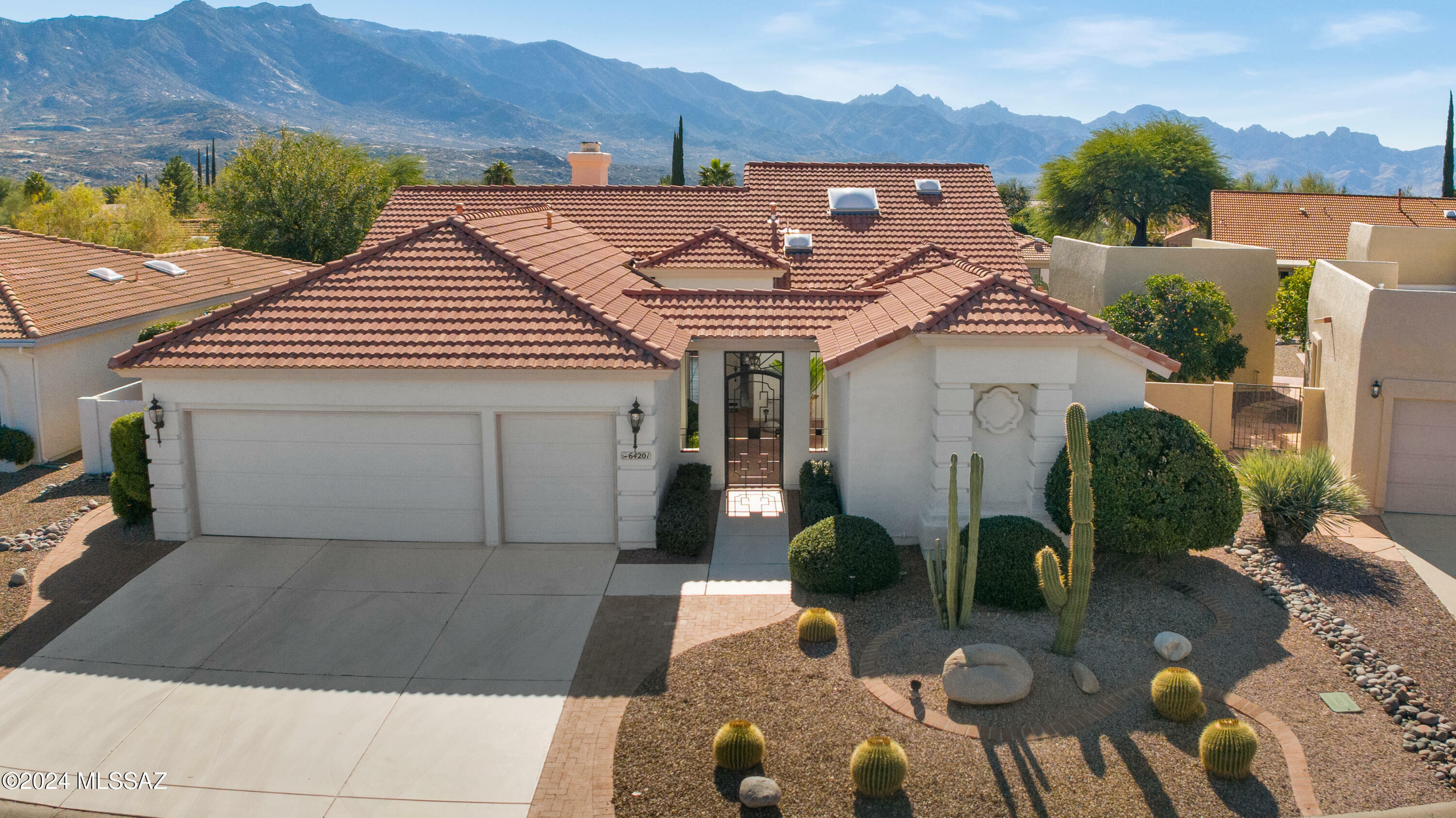 Property Photo:  64201 E Santa Catalina Court  AZ 85739 