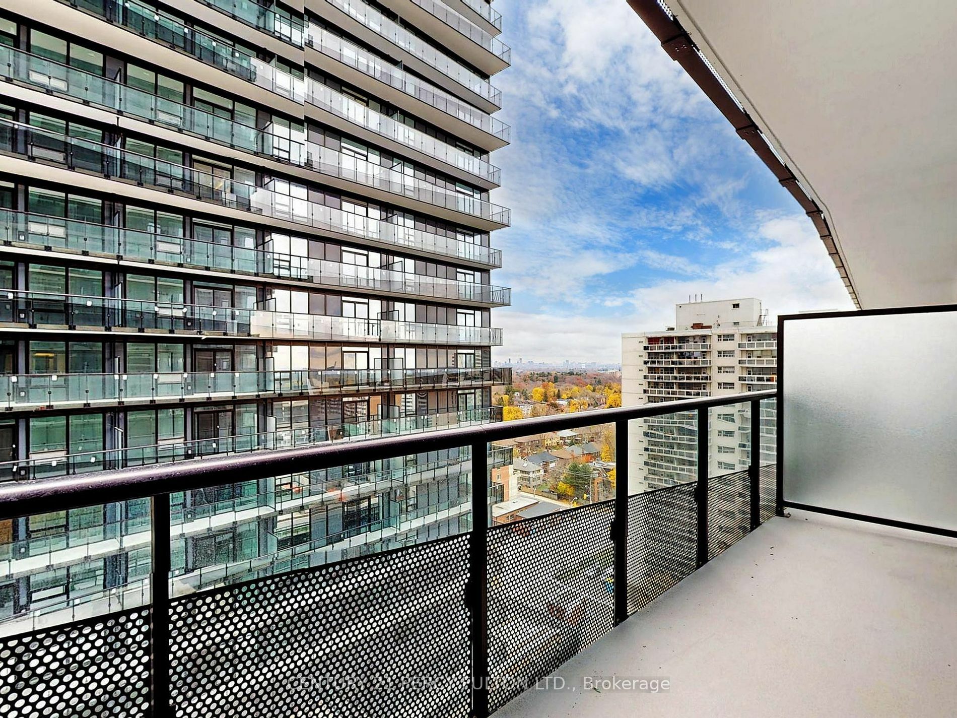 Photo de la propriété:  127 Broadway Ave 1507  ON M4P 1V4 