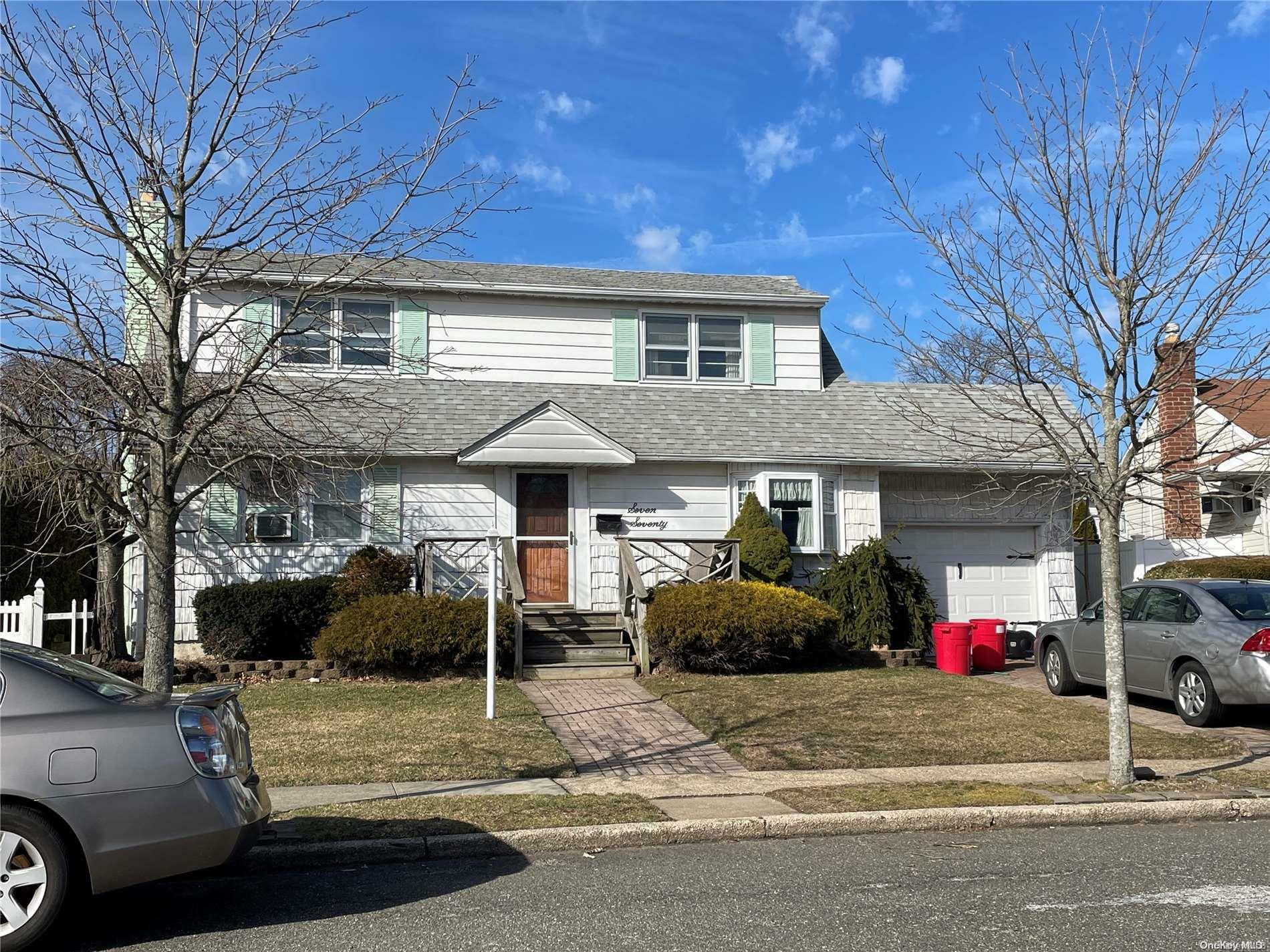 Property Photo:  770 Arlington Drive  NY 11783 