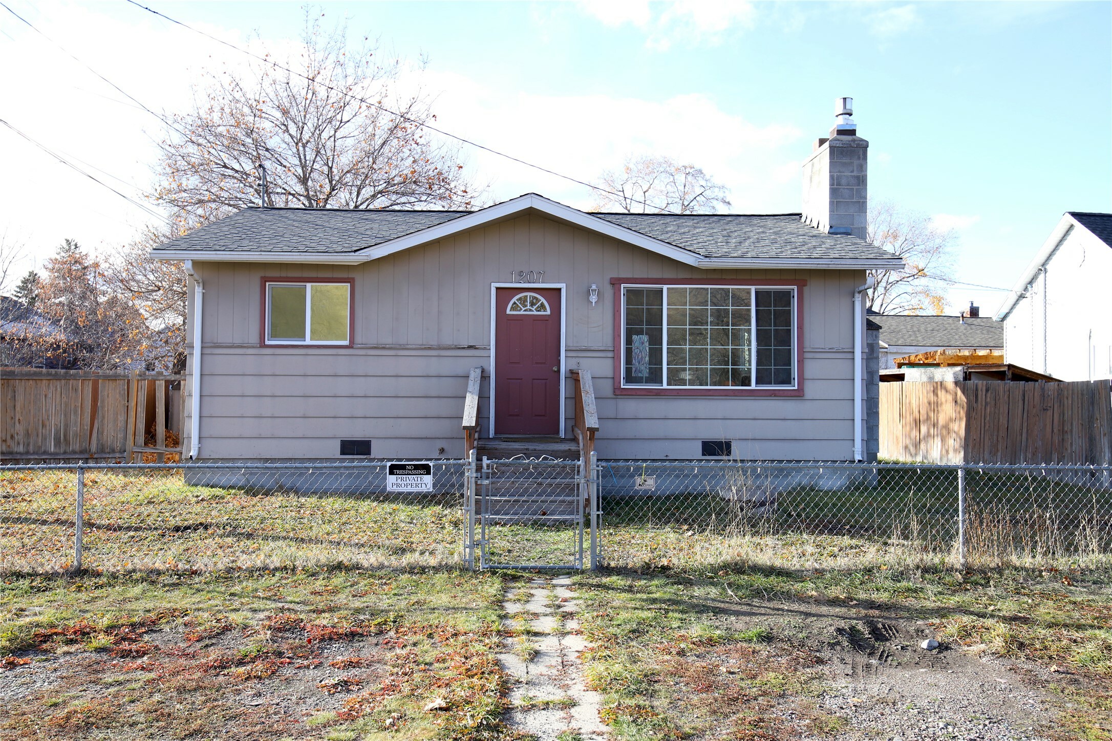 Property Photo:  1207 Holmes Street  MT 59802 