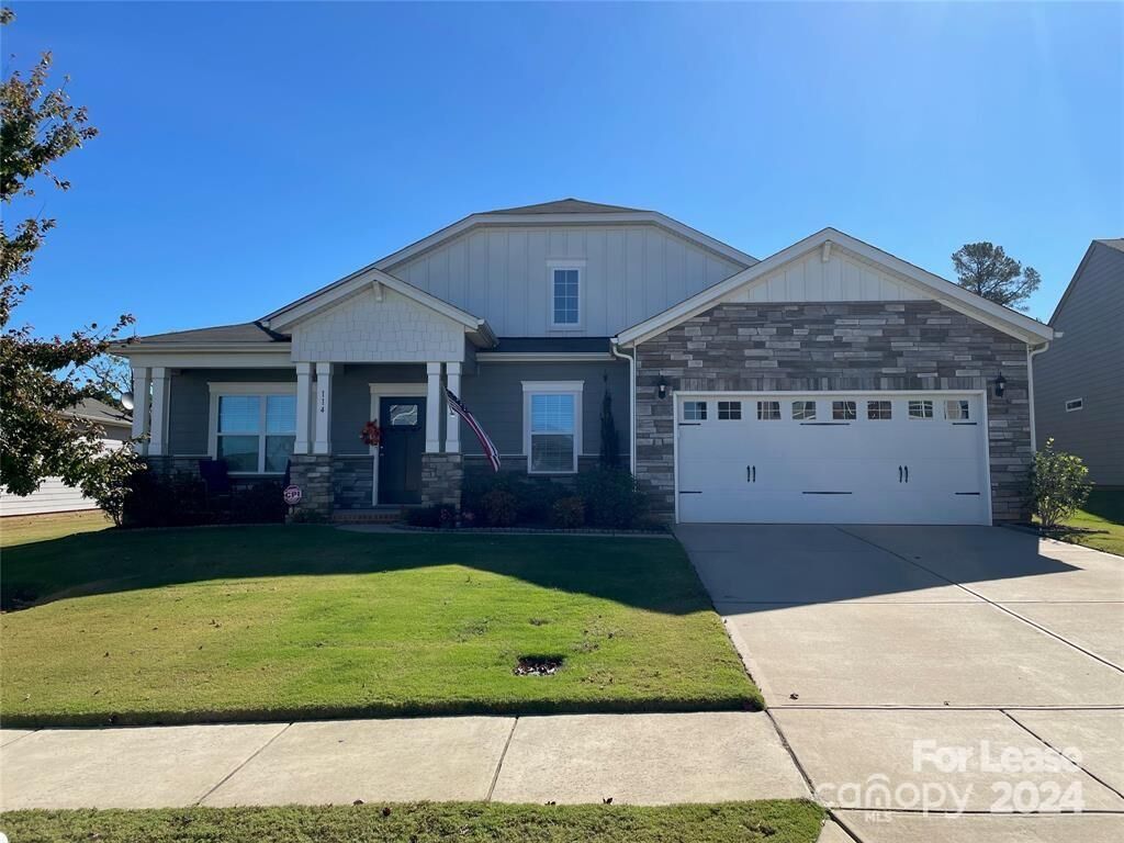 Property Photo: 114 E Neel Ranch Road NC 28115