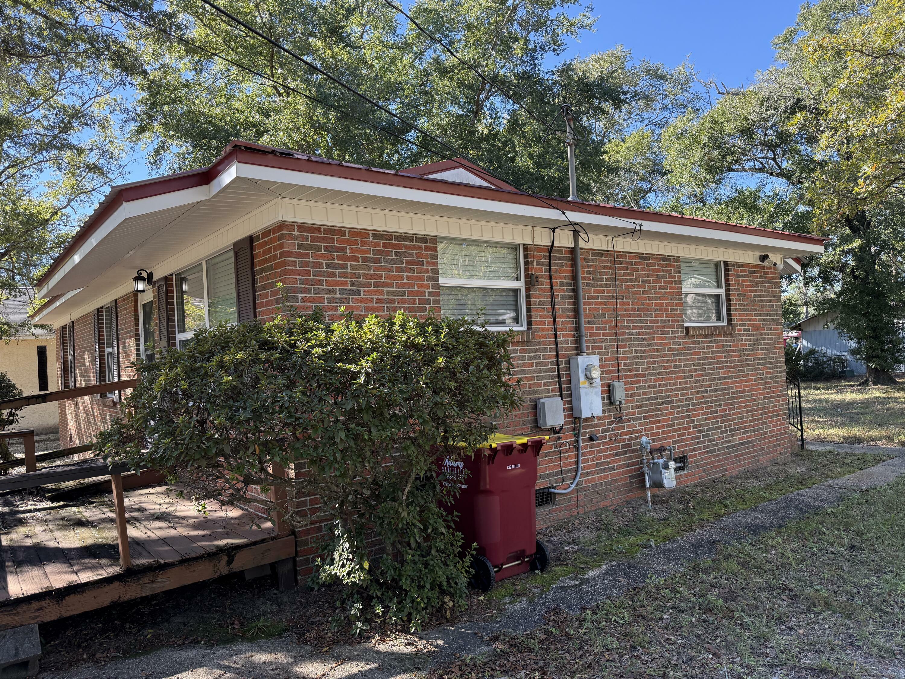 Property Photo:  740 McDonald Street  FL 32536 