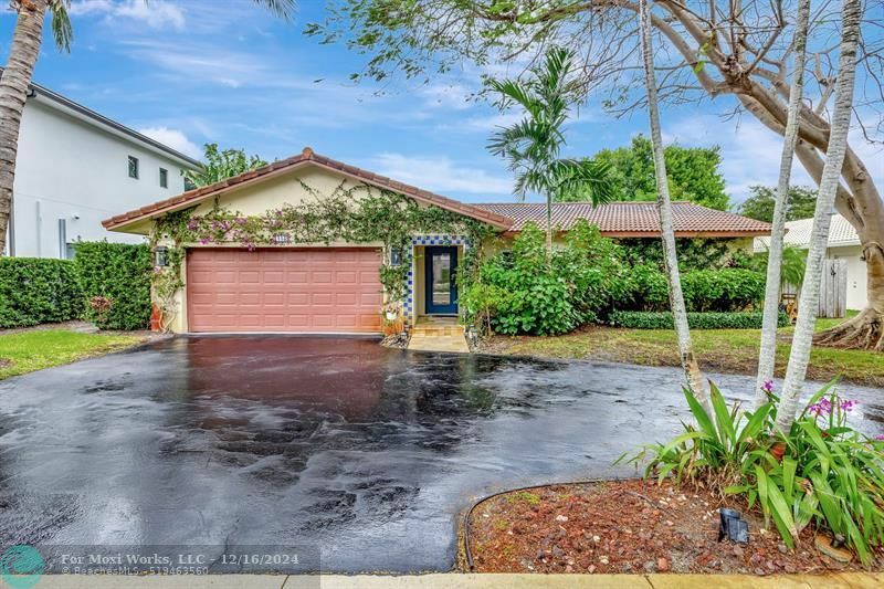 Property Photo:  445 E Boca Raton Rd  FL 33432 