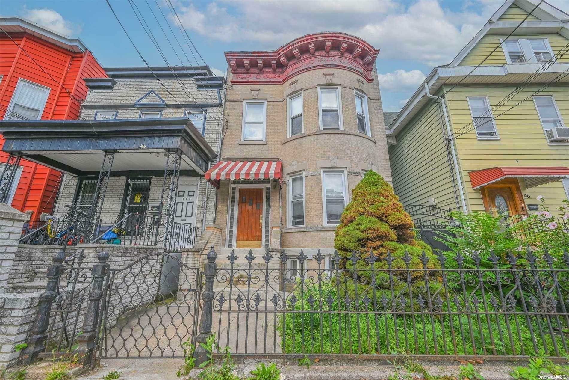 Property Photo:  102 Shepherd Avenue  NY 11208 