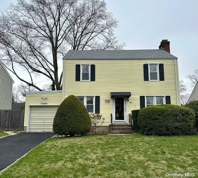 Property Photo:  18 Purdue Road  NY 11542 