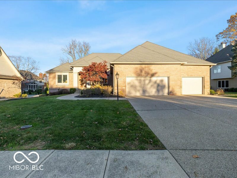 12954 Water Ridge Drive  Fishers IN 46055 photo