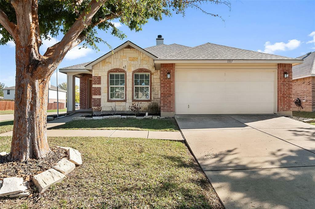 Property Photo:  1337 Gayle Street  TX 76028 