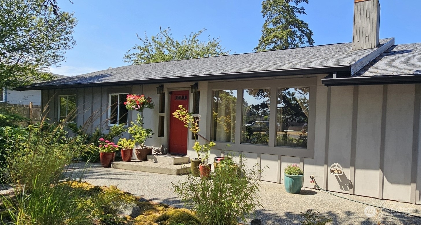 Property Photo: 450 Spruce Street WA 98250