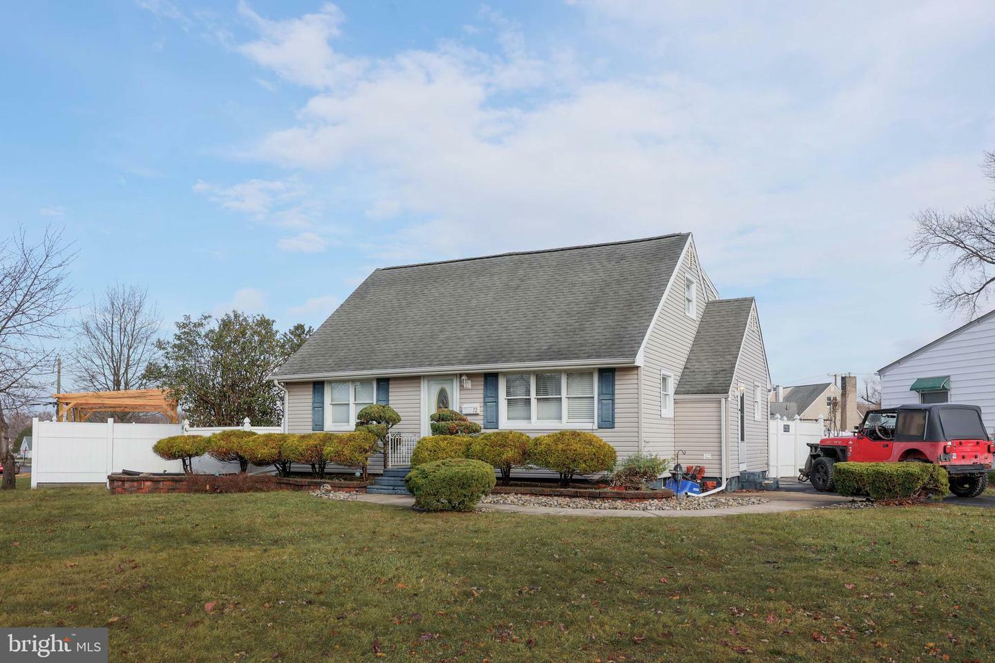 Property Photo:  72 Hinkle Drive  NJ 08505 