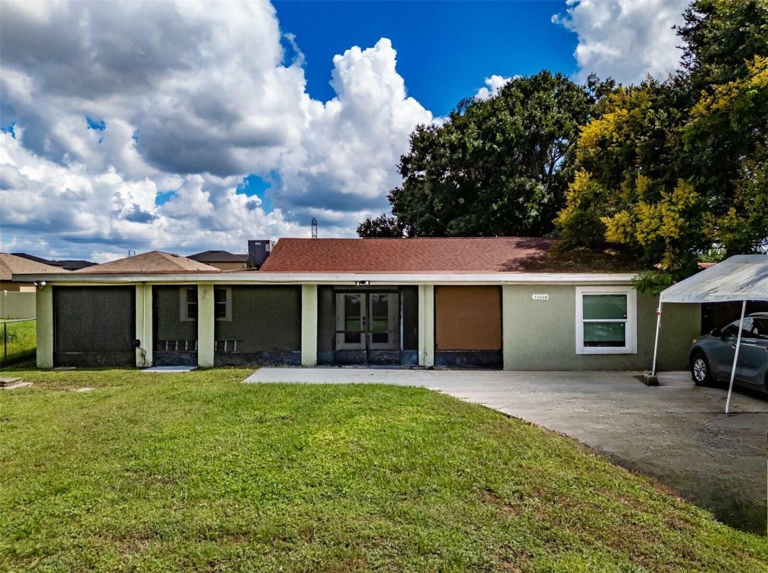 Property Photo:  11224 Inglewood Drive  FL 33534 