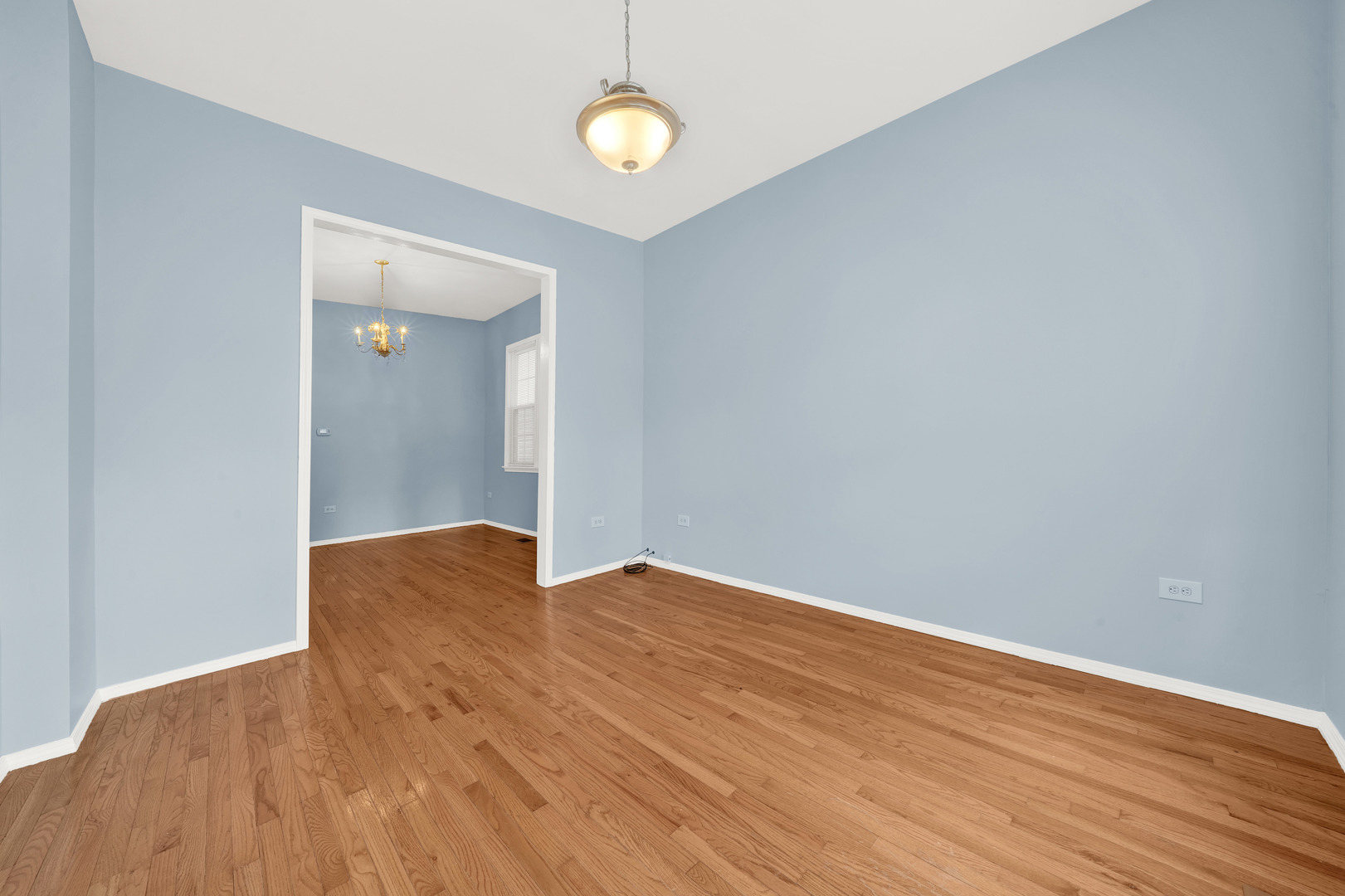 Property Photo:  4815 S Laflin Street 1  IL 60609 