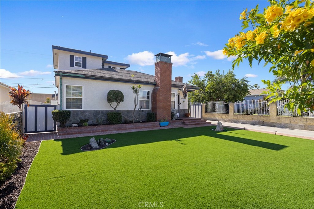 Property Photo:  888 Olney Street  CA 91776 