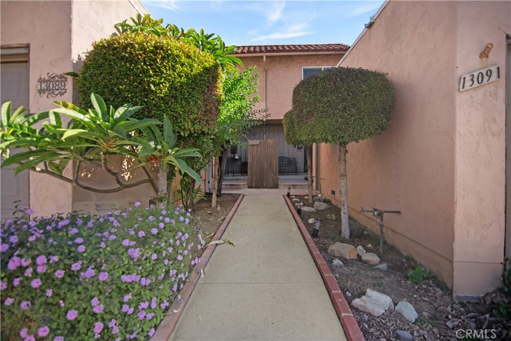 Property Photo:  13089 Thoroughbred Way  CA 90601 