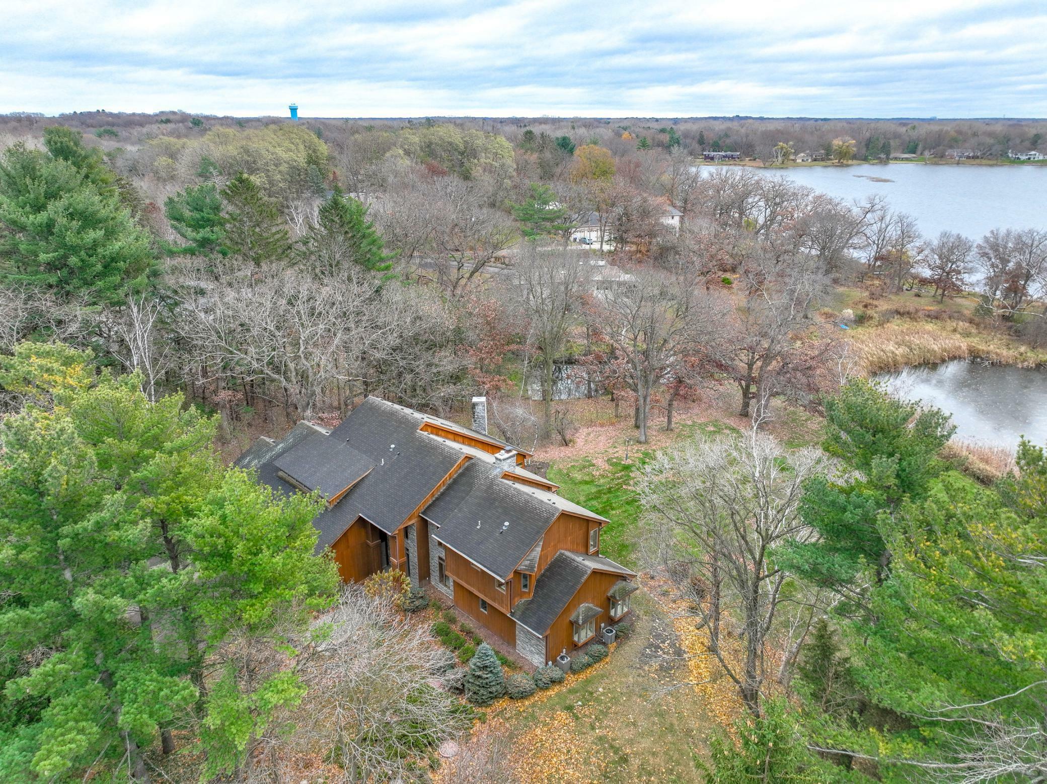 Property Photo:  32 E Oaks Road  MN 55127 