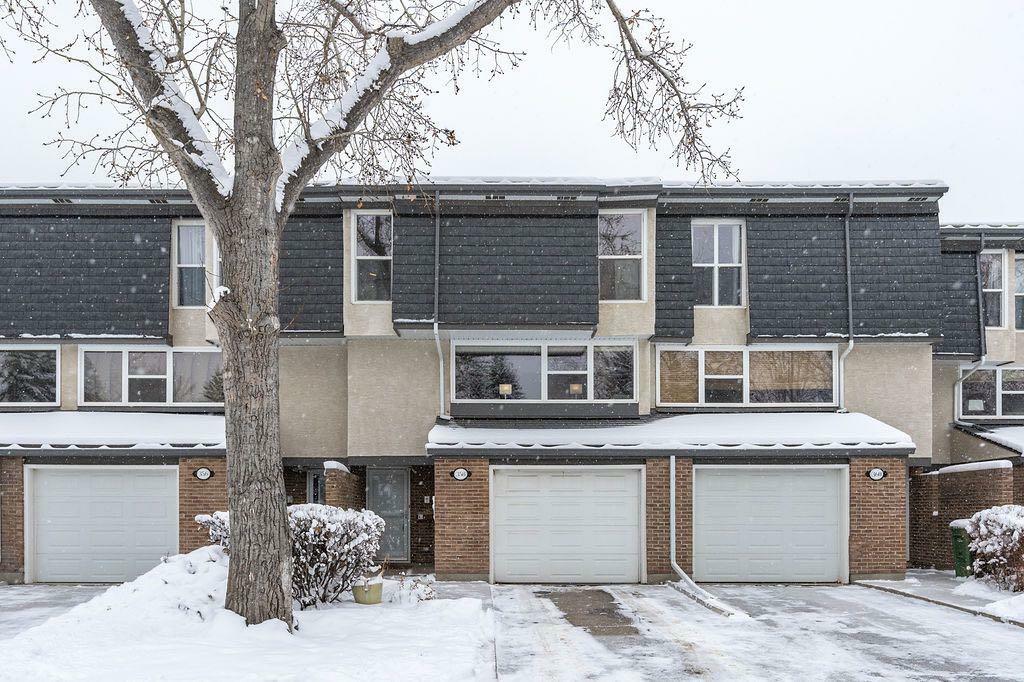 Property Photo:  358 Brae Glen Road SW  AB T2W 1B6 