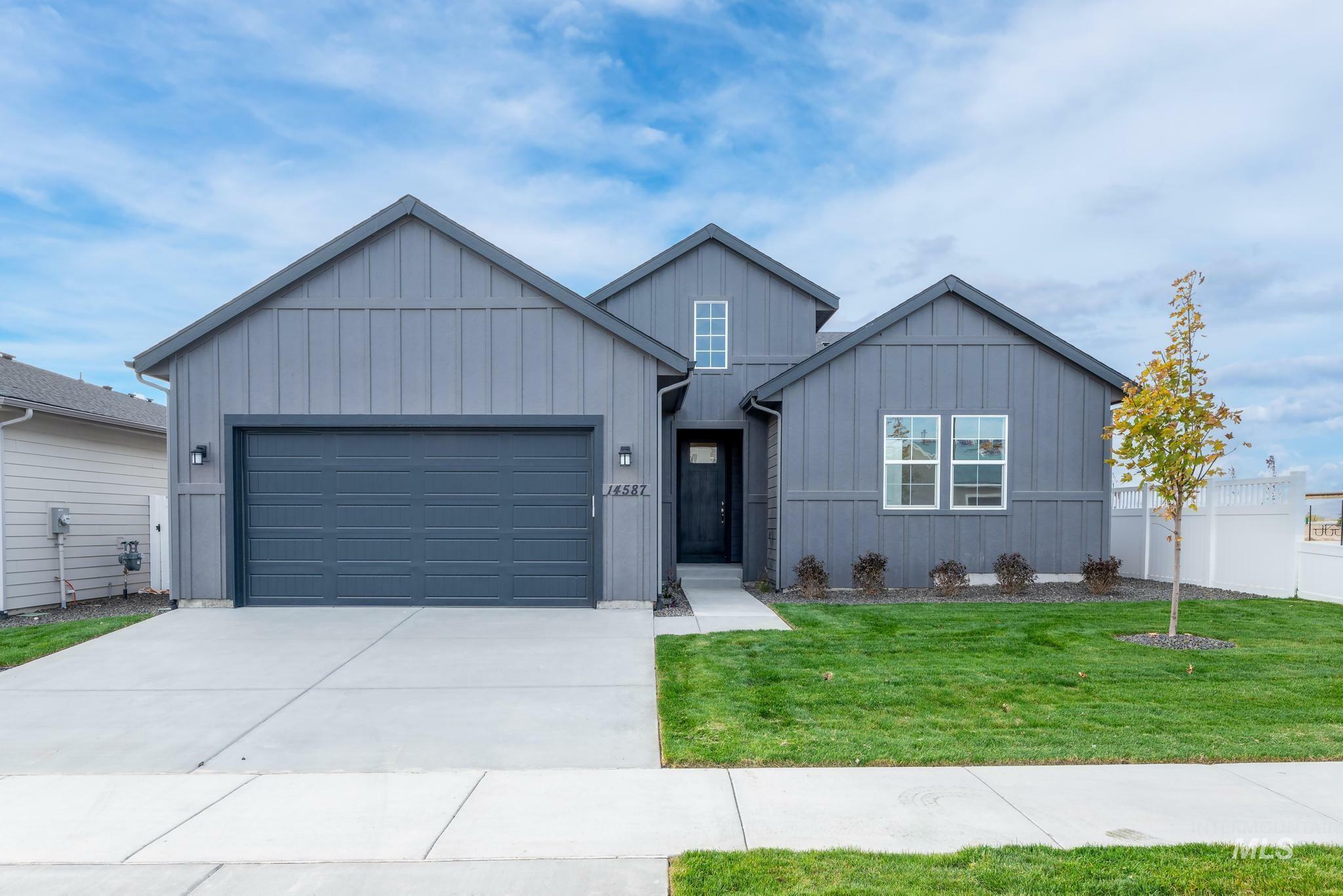 Property Photo: 8448 S Updale Ave ID 83642
