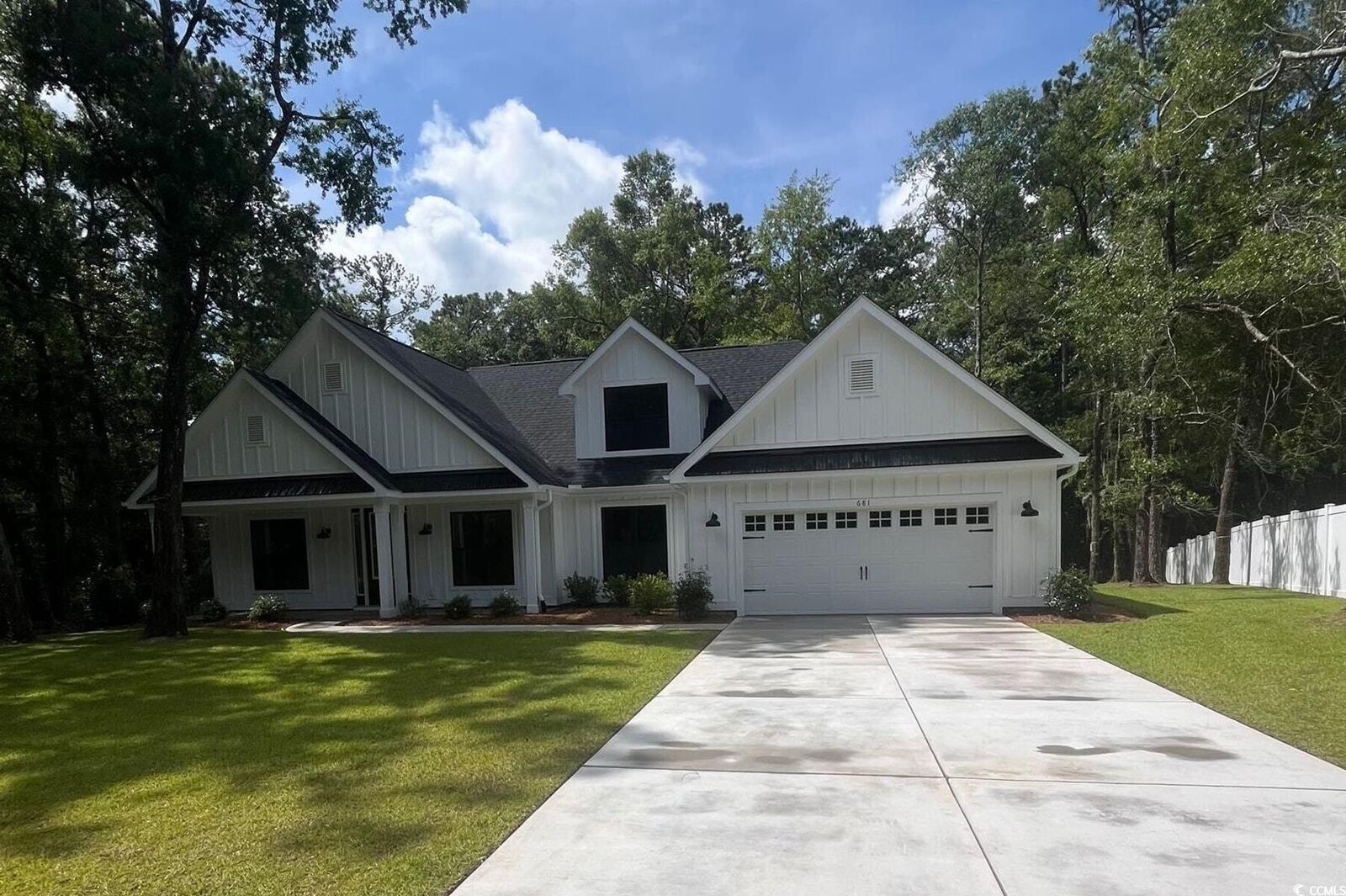 Property Photo:  681 Hawthorn Dr.  SC 29585 