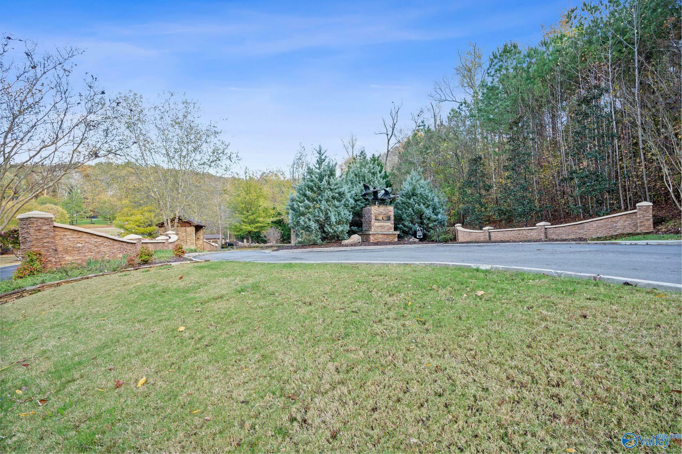 Property Photo:  Lot 110 Lookout Mountain Drive  AL 35768 