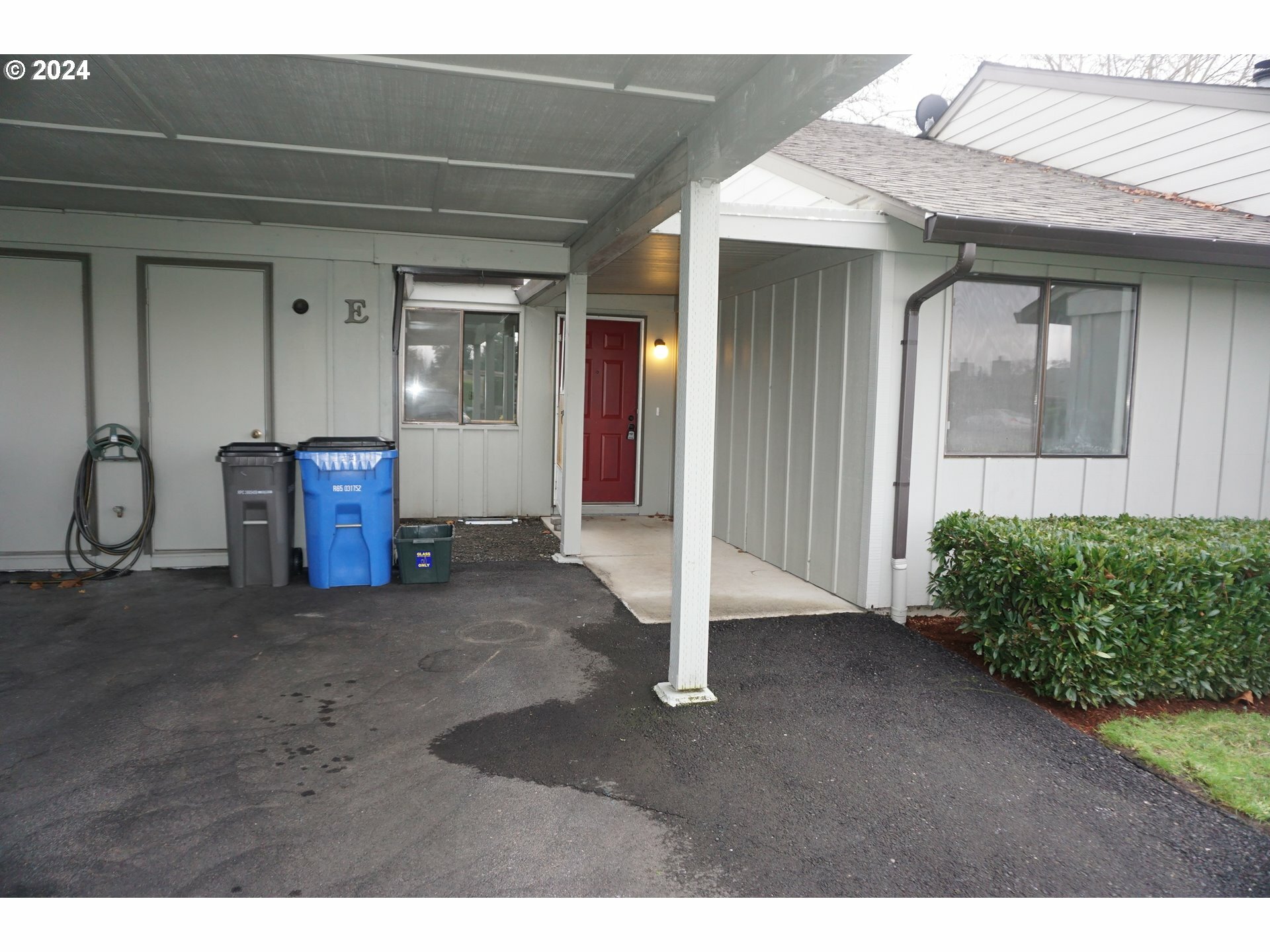 Property Photo:  13409 NW 11th Ave  WA 98685 