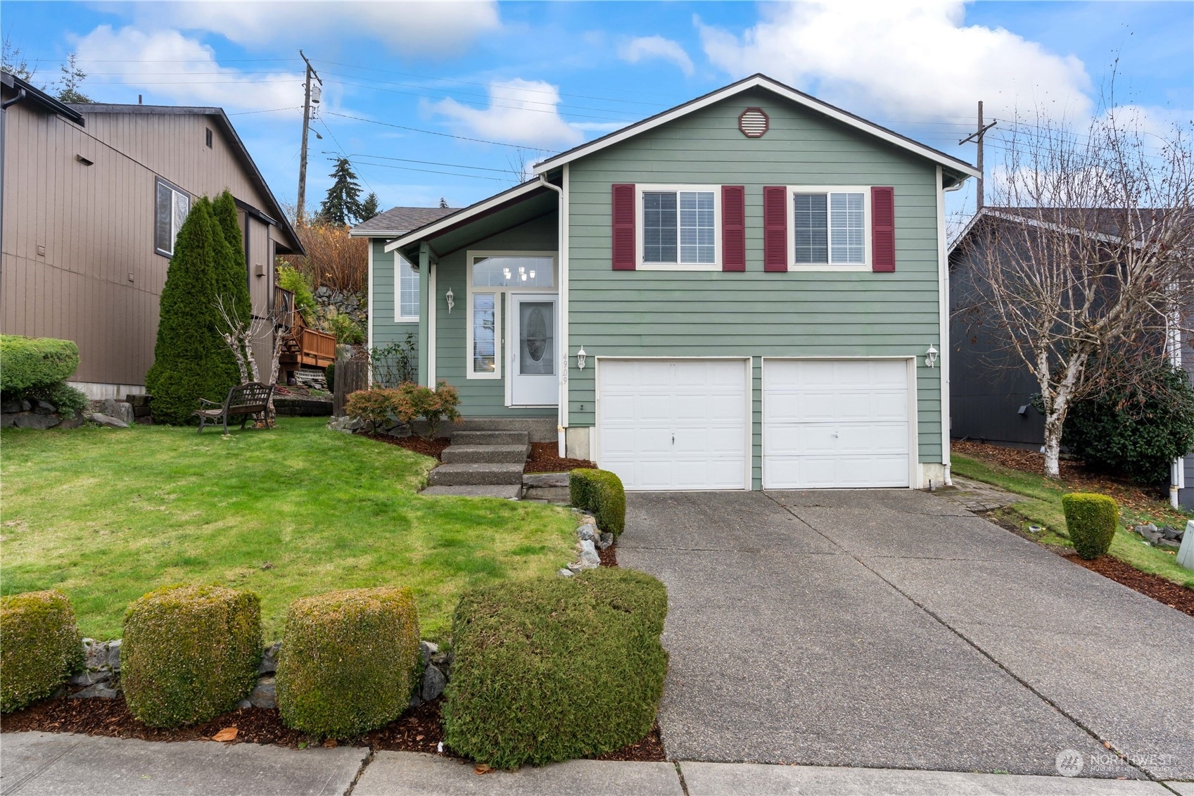 Property Photo:  4909 S Wapato Street  WA 98409 