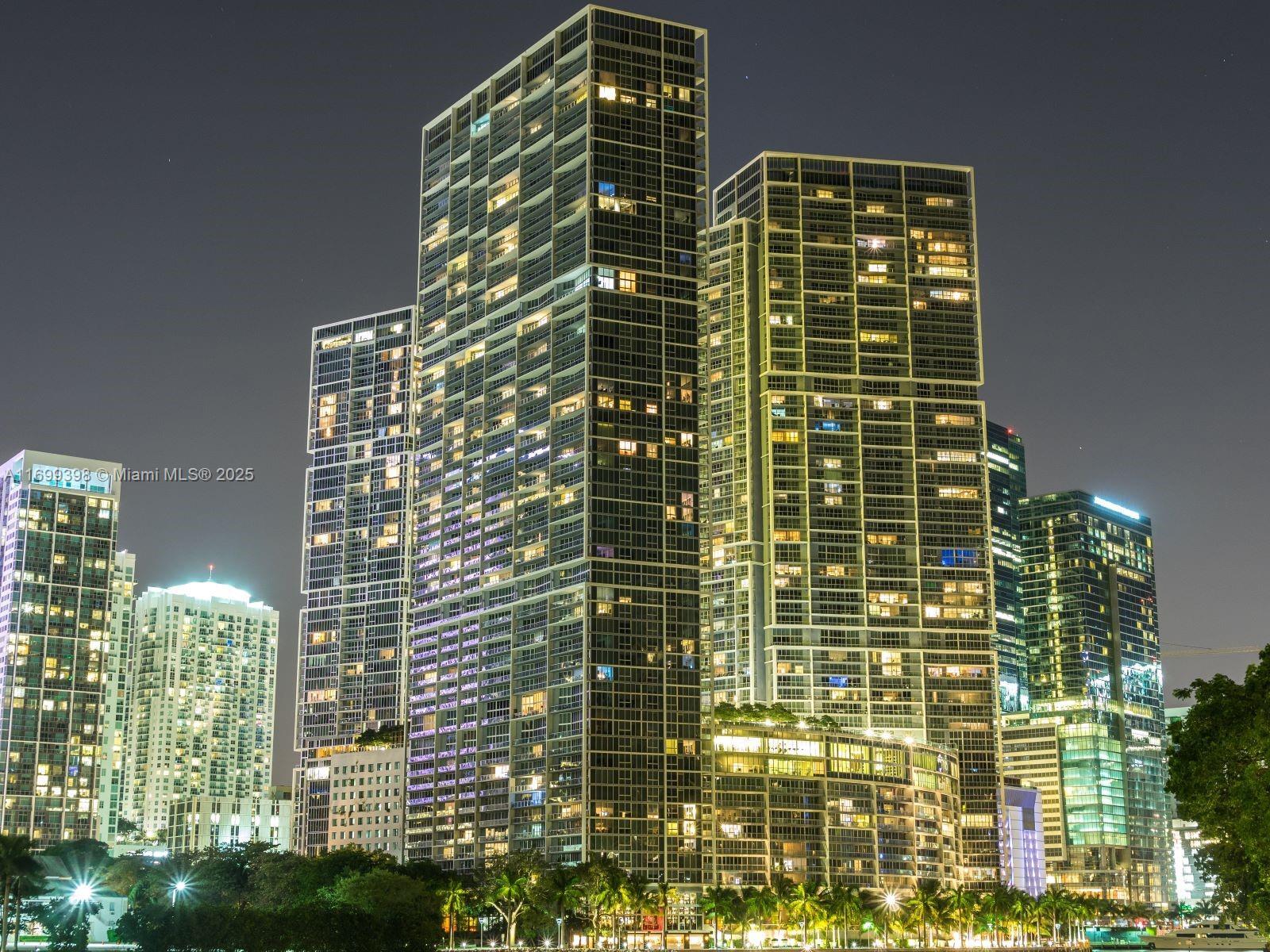 Property Photo: 495 Brickell Ave 2806 FL 33131