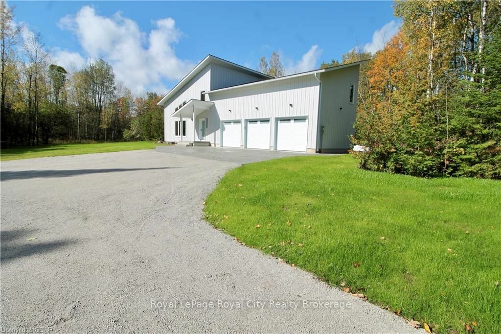 Property Photo:  179048 Grey Road 17 Rd  ON N0H 2K0 