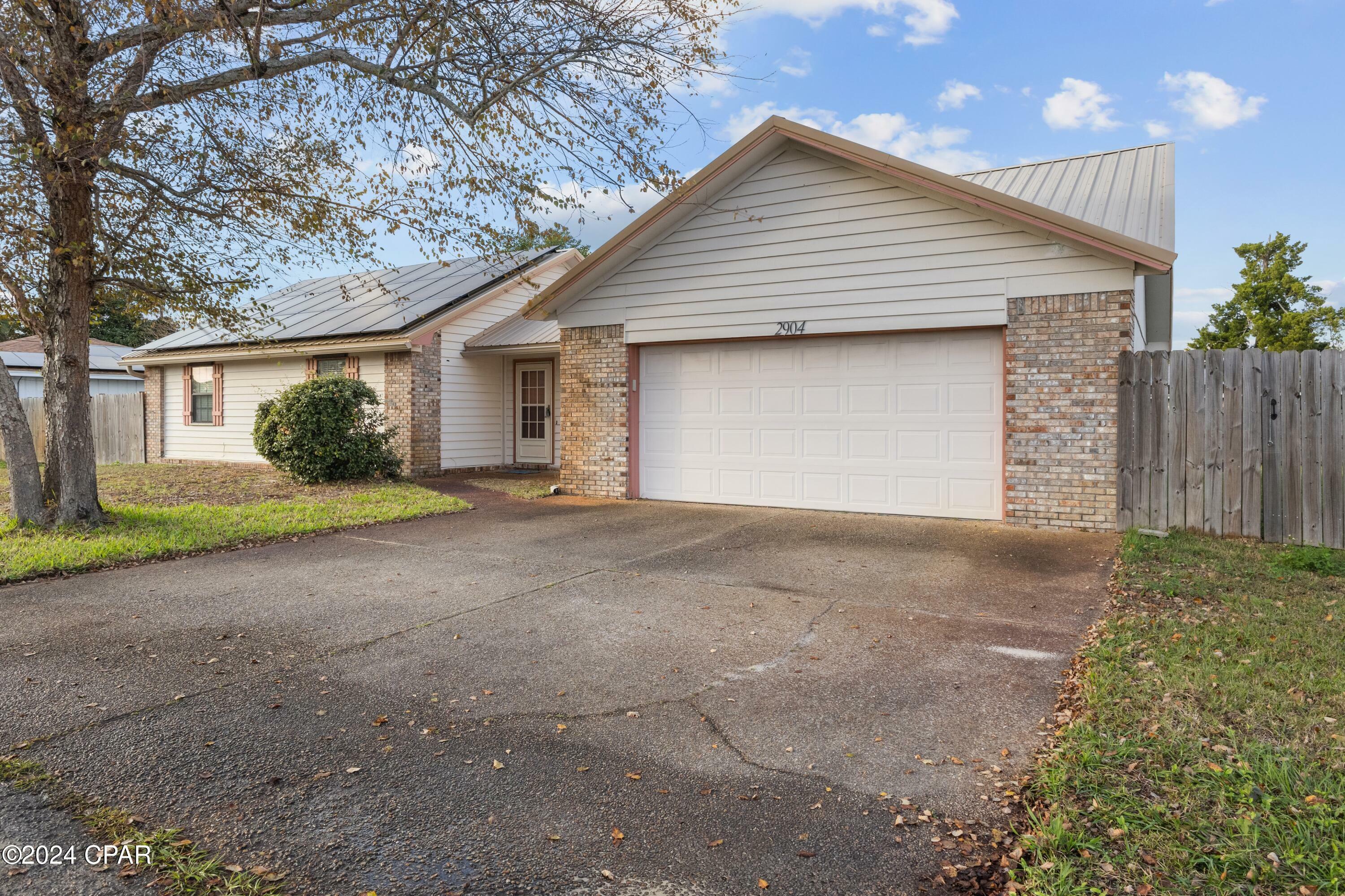 Property Photo:  2904 Gallagher Drive  FL 32405 