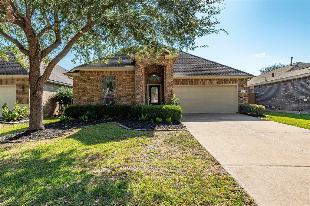 Property Photo:  2745 Villa Bella Courts  TX 77573 