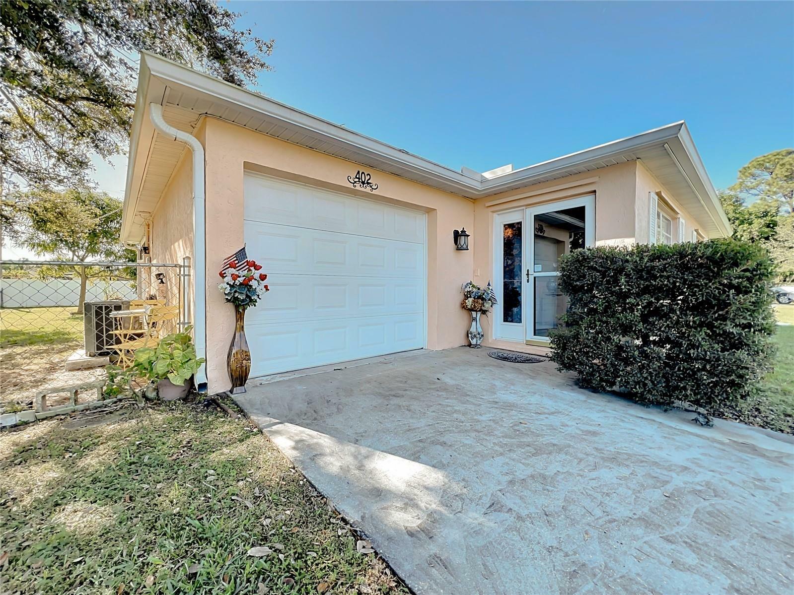 Property Photo:  402 NW Concord Drive  FL 34983 