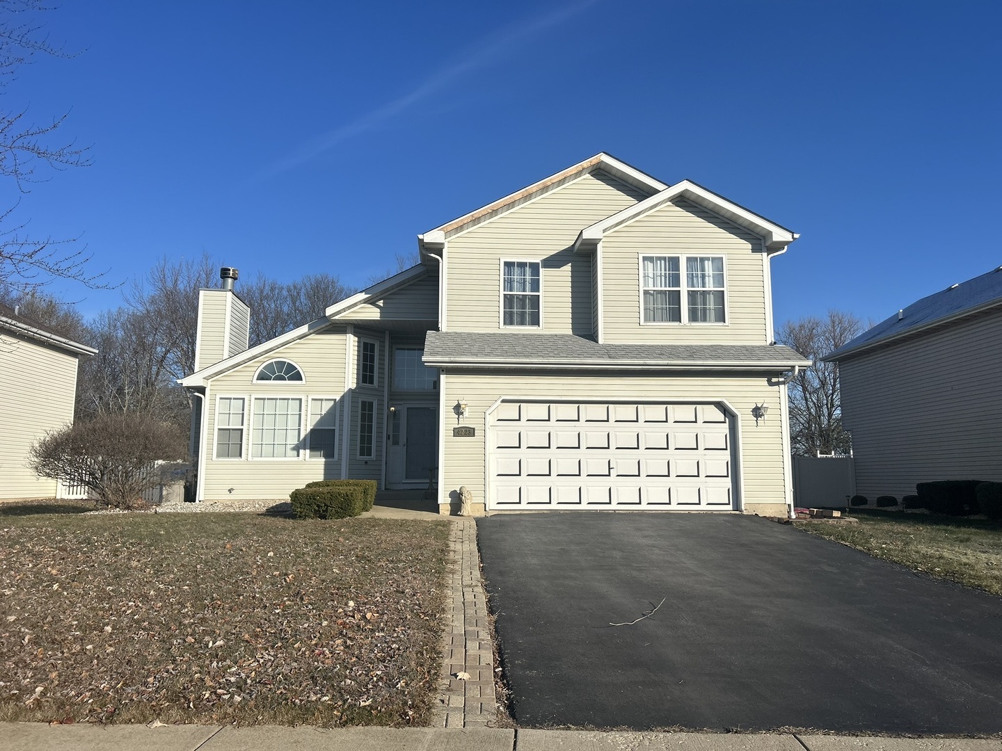 Property Photo:  4223 Newberry Lane  IL 60586 