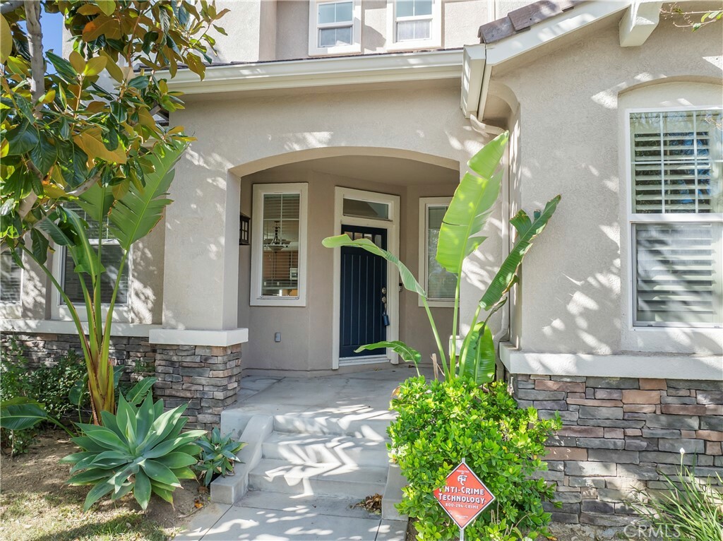 Property Photo:  11465 Oakford Lane  CA 91326 