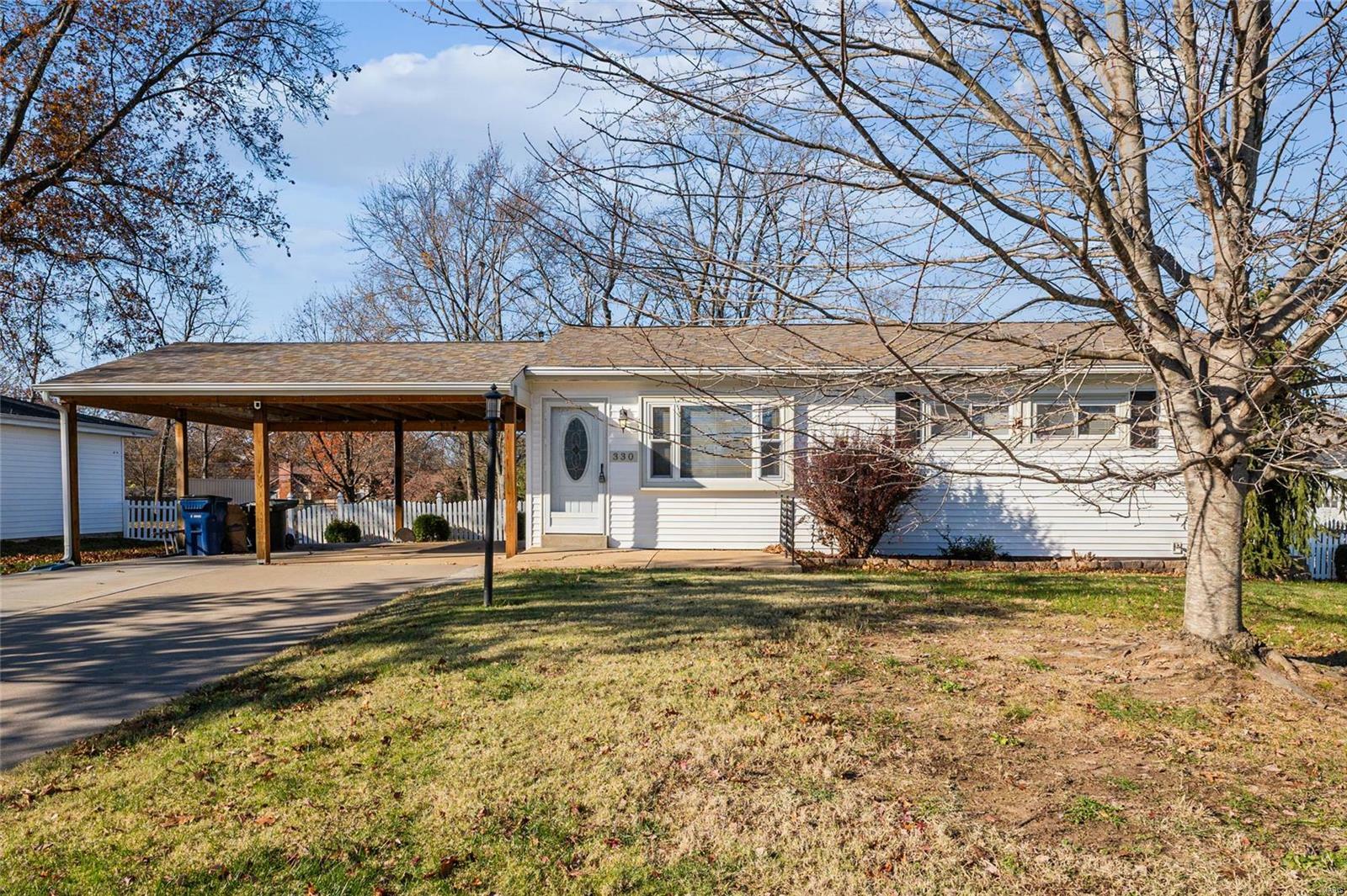 Property Photo:  330 Hutchinson Road  MO 63011 