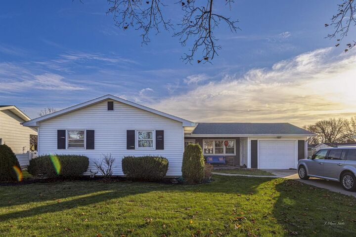 219 Roosevelt Avenue  Janesville WI 53546 photo