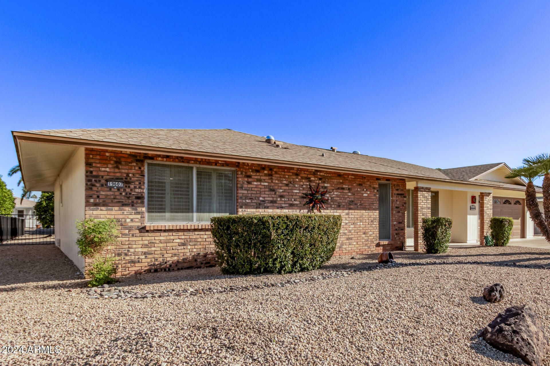 Property Photo: 19607 N Signal Butte Circle AZ 85373