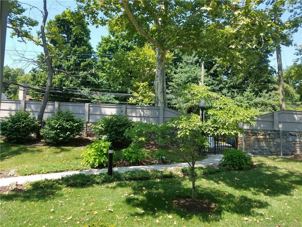 Property Photo:  66 Stoneridge Circle 66  CT 06902 