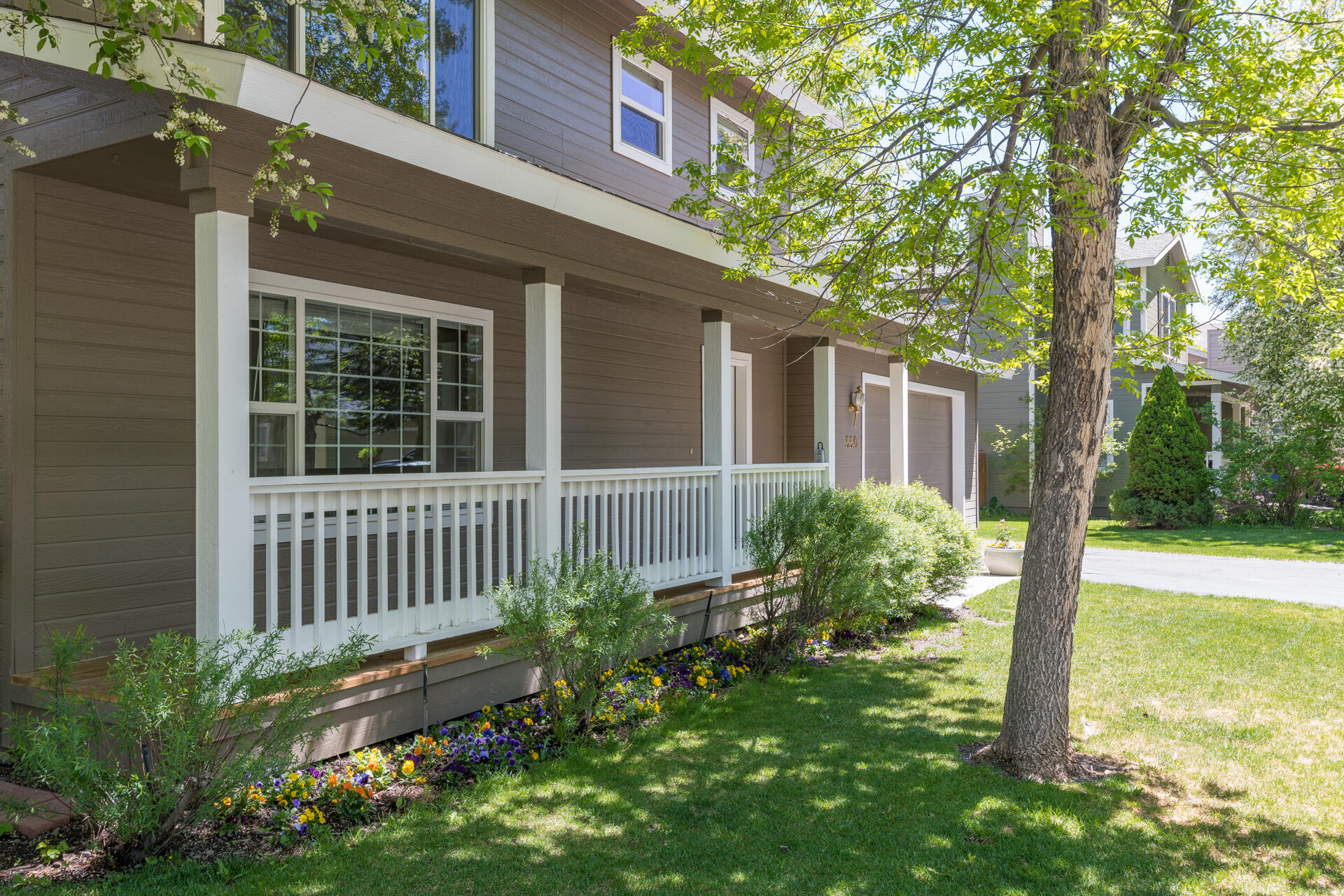 Property Photo: 550 Calumet Way ID 83333