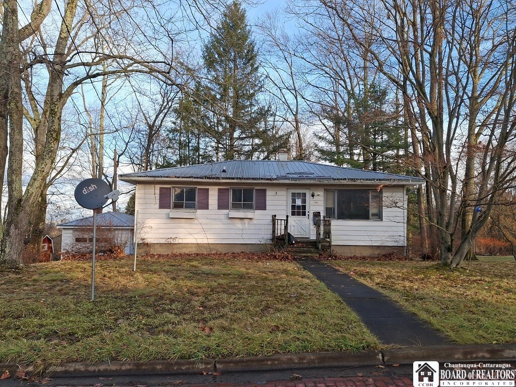 Property Photo: 114 Harris Avenue NY 14701