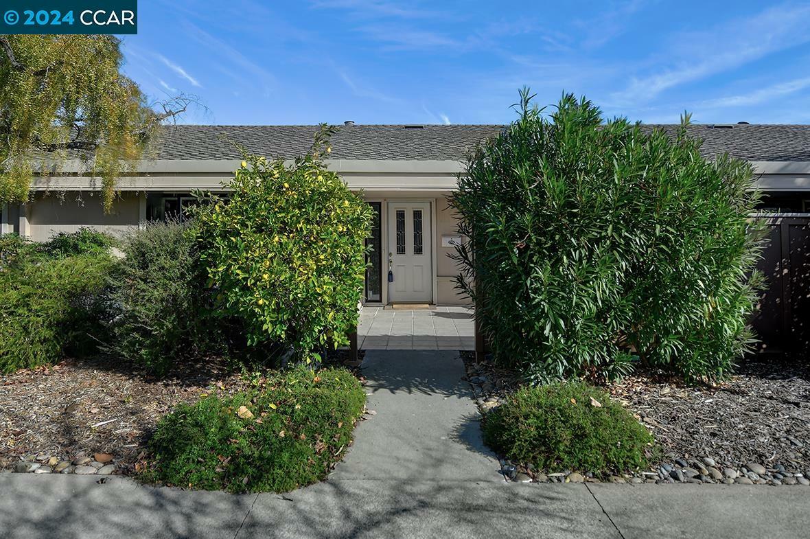 Property Photo:  2132 Golden Rain Rd 2  CA 94595 