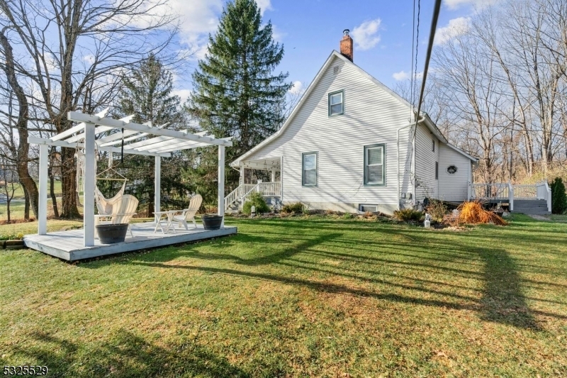 Property Photo:  7 Wolfs Corner Rd  NJ 07860 