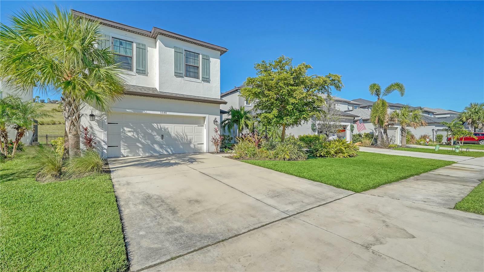 Property Photo:  5548 Summit Glen  FL 34203 